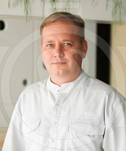 Стоматолог Хирург Кузнецов Г Красноярск С Фото